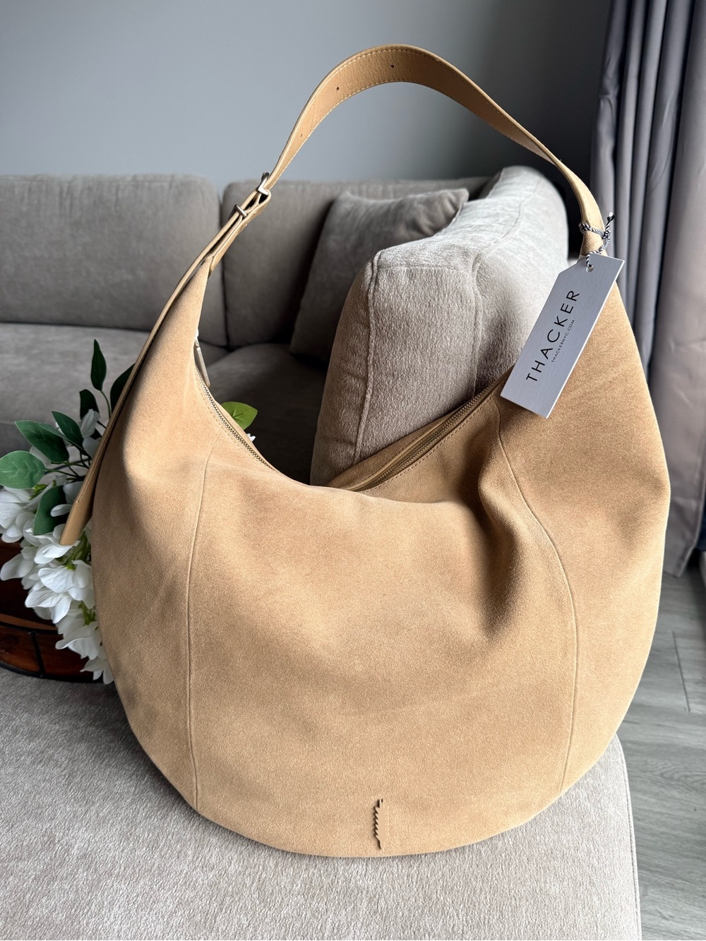 Thacker Oversized Wyatt Suede Hobo Shoulder Bag in Beige Nutmeg NWT - Picture 1 of 7